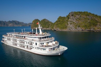 Tour Du Thuyền 5 Sao Hạ Long 2 Ngày 1 Đêm