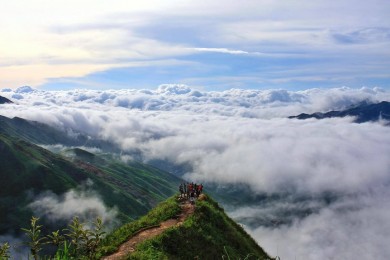 5 điểm săn mây Tuyệt đẹp trong tháng 4 bạn không thể bỏ lỡ