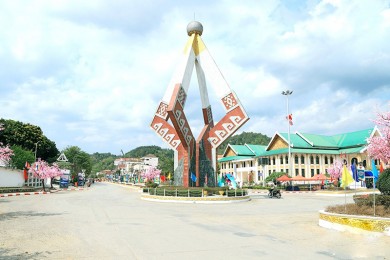 Tour Mộc Châu - Lóng Sập - Sầm Nưa - Viêng Xay - Na Mèo 3 ngày 2 đêm