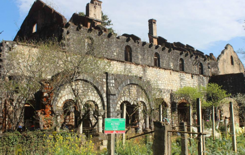 Tu Viện Cổ Tả Phìn – Dấu Ấn Kiến Trúc Pháp Giữa Núi Rừng Sapa