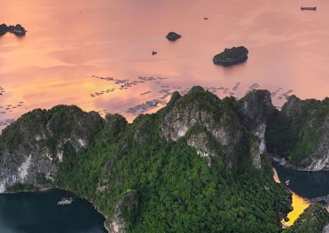 KHÁM PHÁ VỊNH HẠ LONG - BÃI CHÁY