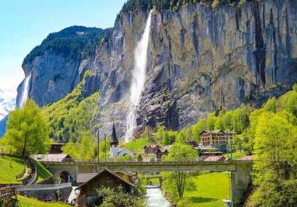 Thung lũng có 72 ngọn thác chỉ có tại Thụy Sĩ