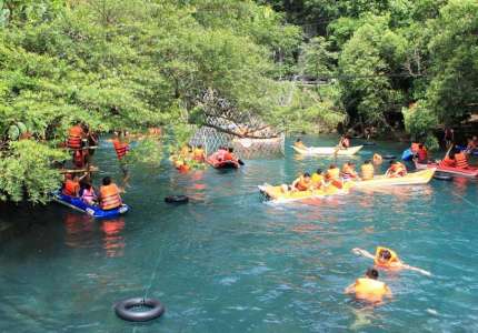 Suối Nước Moọc điểm du lịch hút khách tại Quảng Bình