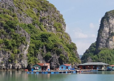 HÀNH TRÌNH KHÁM PHÁ VIỆT - LÀO THEO DẤU CHÂN CON ĐƯỜNG TÂY TIẾN