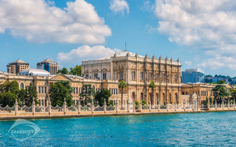 Chiêm ngưỡng Cung điện Dolmabahce