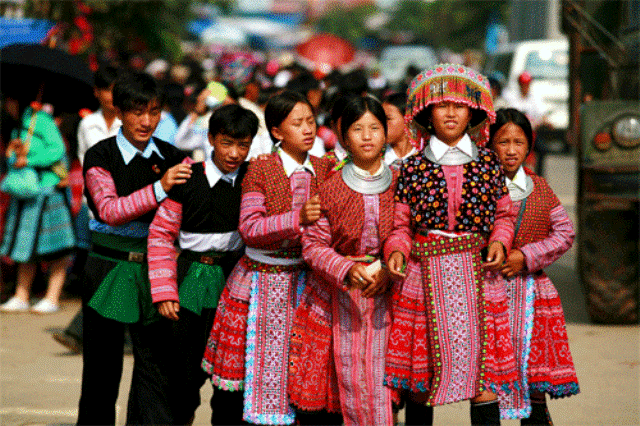 Du khách đến đây không lo về giá cả
