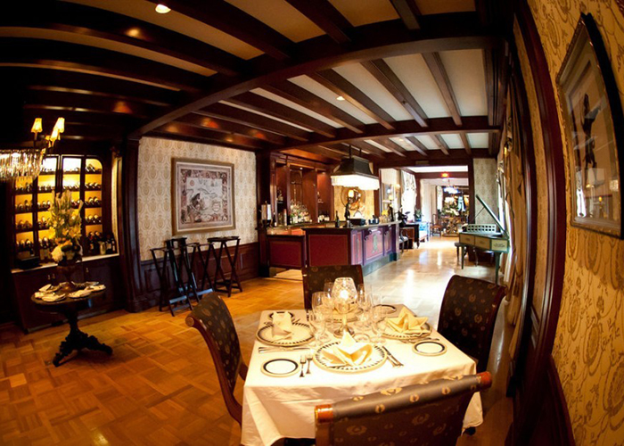 Club 33, Disneyland, California​