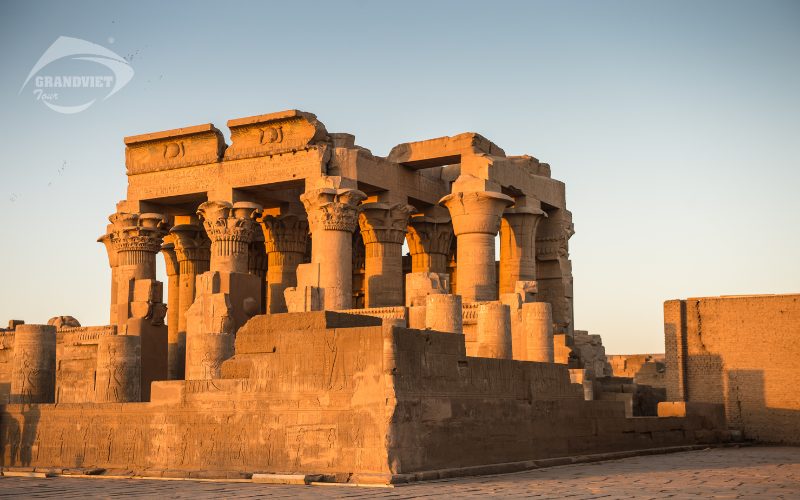 Ngôi đền Kom Ombo - Tour du lịch Ai Cập