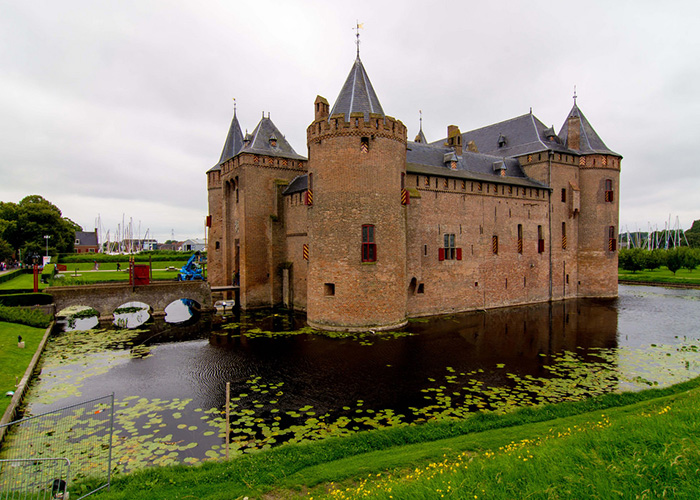 lau-dai-muiderslot-ha-lan Lâu đài Muiderslot, Hà Lan