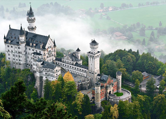 lau-dai-neuschwanstein Lâu đài Schwerin, Đức