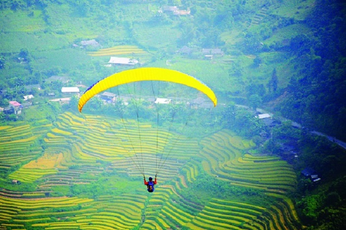 lehoiduluonkhaupha3 Chí phí tham gia dù lượn Khau Phạ
