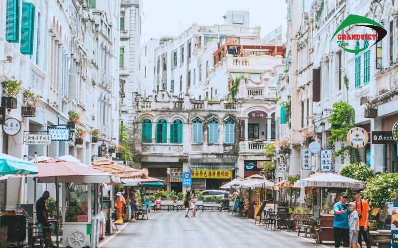 Phố cổ Kỳ Lầu
