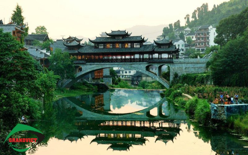 Phù Dung Trấn