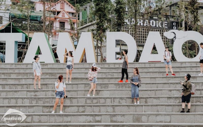 Quảng trường trung tâm Tam Đảo