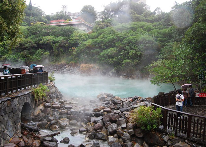 suoi-nuoc-nong-thermal-valley tam-suoi-nuoc-nong-p-dai-loan