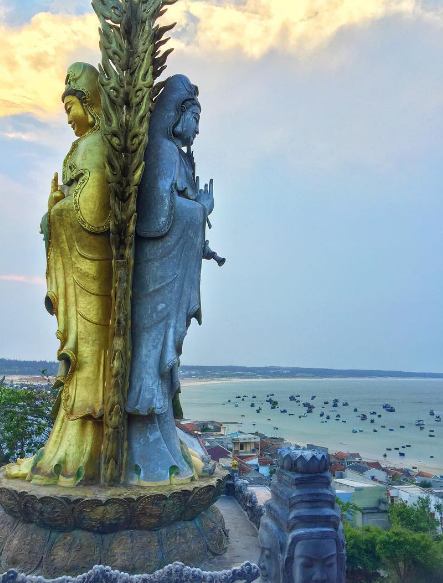 2 tượng Phật đôi Quan Thế Âm