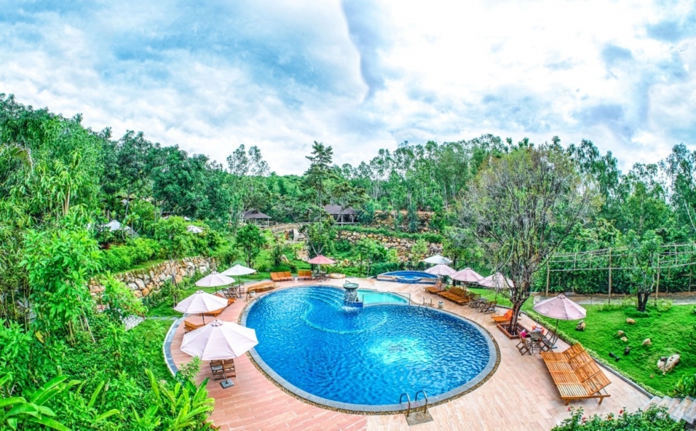 tourdulichnhatrangdalat5n4d khu du lịch suối khoáng nóng Tháp Bà
