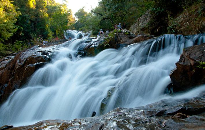 tron-bo-kinh-nghiem-du-lich-nha-trang-da-lat-5-ngay-4-dem-9 Thác Prenn - Cảnh đẹp chỉ có tại Đà Lạt