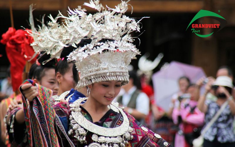Tìm hiểu văn hóa người Miêu