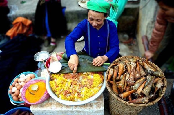 Xôi bảy màu được yêu thích tại Sa Pa