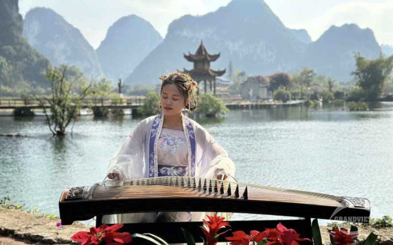 Cổ Long Đại Hiệp Cốc