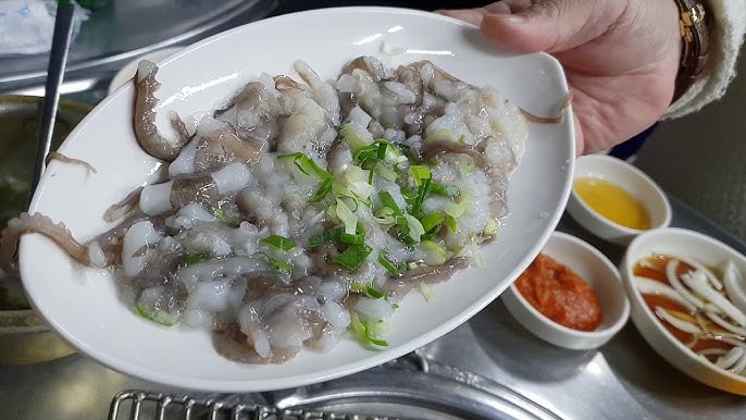 Bạch tuộc sống Hàn Quốc
