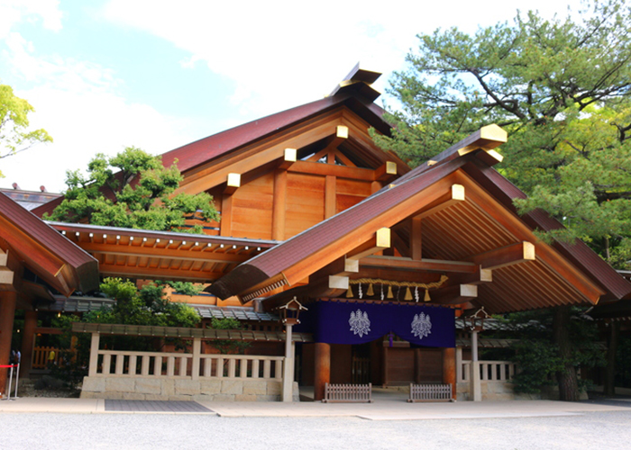 den-20atsuta-khuon-vien-2 Ngôi đền Atsuta