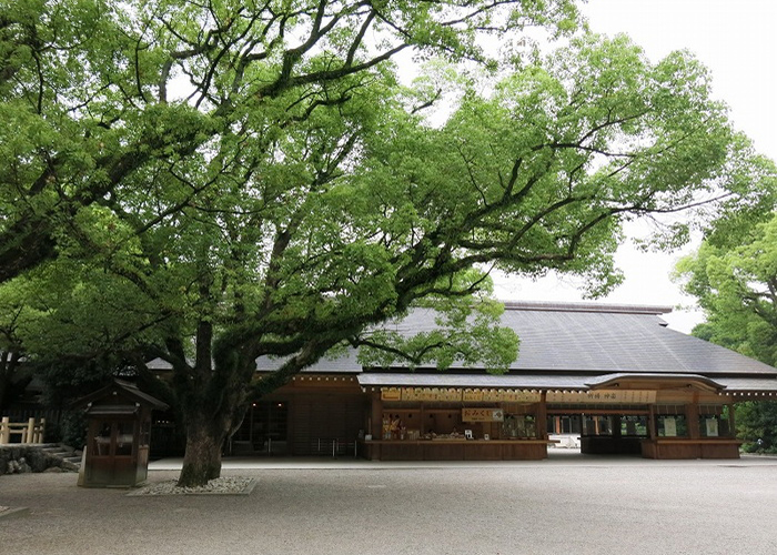 den-20atsuta-khuon-vien-3 den-atsuta