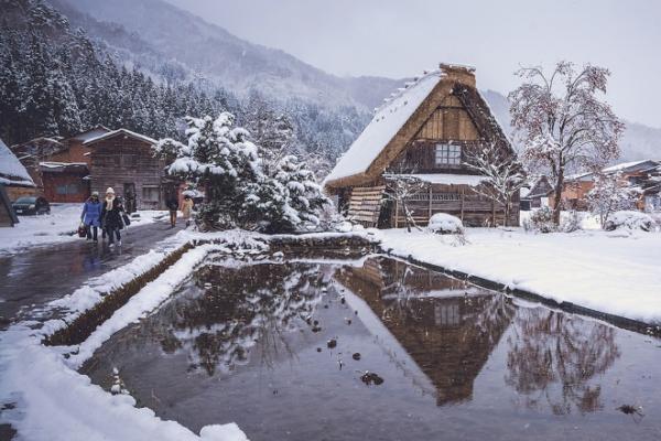 du-lich-nhat-ban-mua-dong-8 Ngôi làng Shirakawa-go địa điểm nổi tiếng du lịch Nhật Bản mùa đông