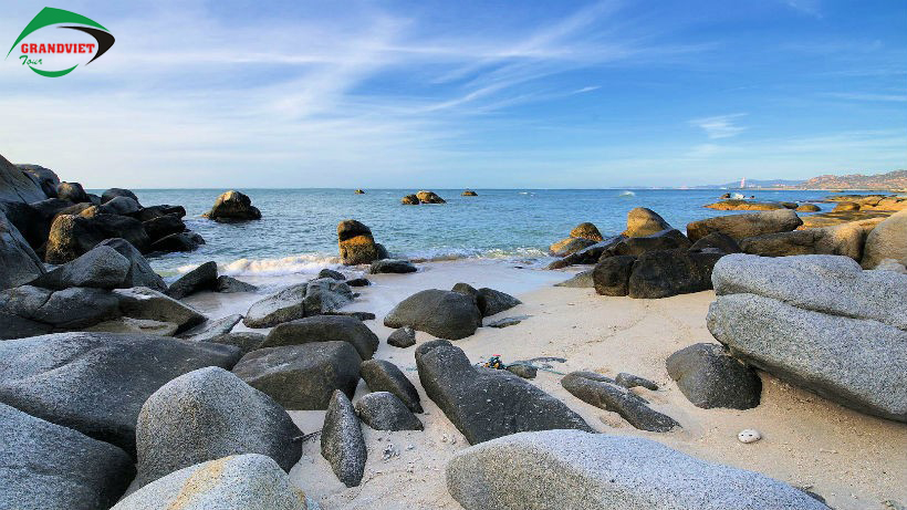 hon-co-ca-na-ninh-thuan Biển Cà Ná - Ninh Thuận