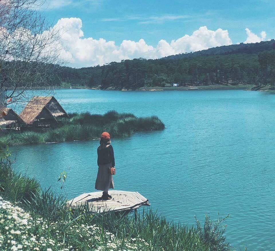 nhungcungduonghuthonkhachsongaootrungquoc8
