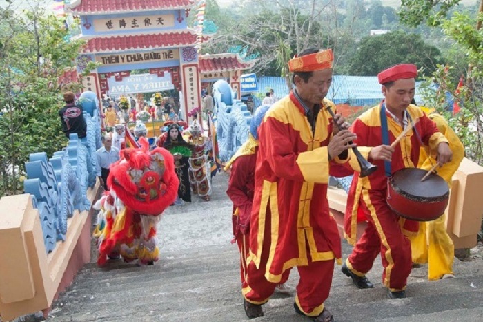 nhungdiadiemdulichtamlinhnhatranghutkhach6