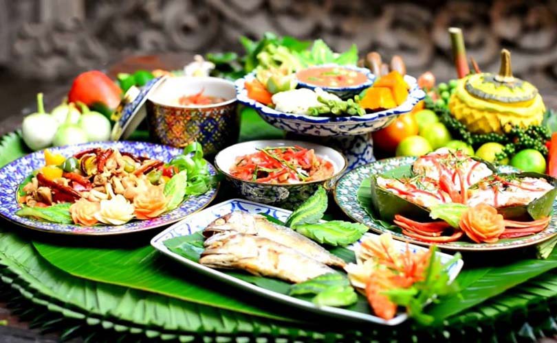 nhunglydokhienbanphaidulichthailanmuahe