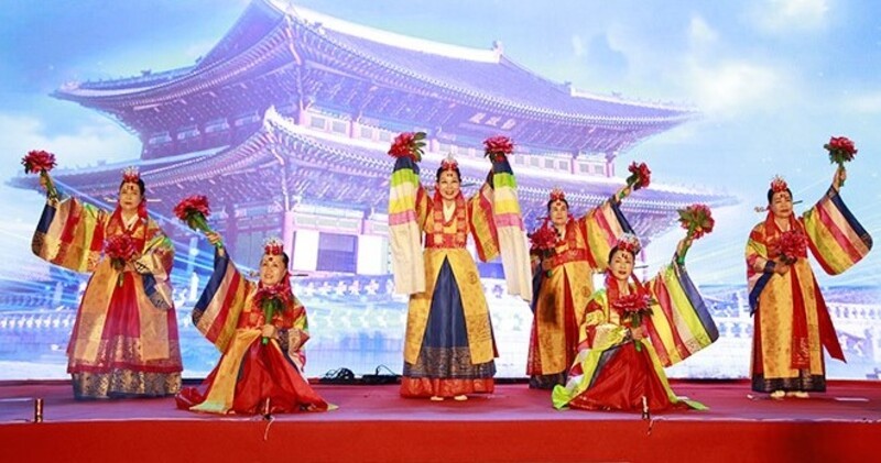 nhungsukienlehoi-dienravaodip30-4