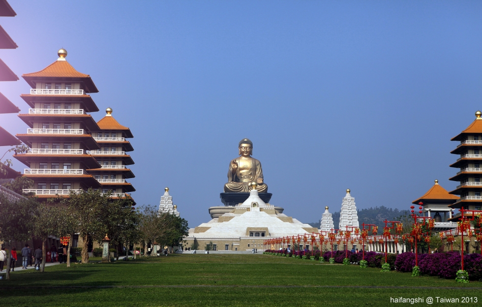 nui-phat-quang-1 Tượng Phật ở Núi Phật Quang