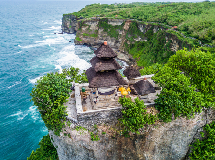 thamquanngoidenuluwatutrendaobali1