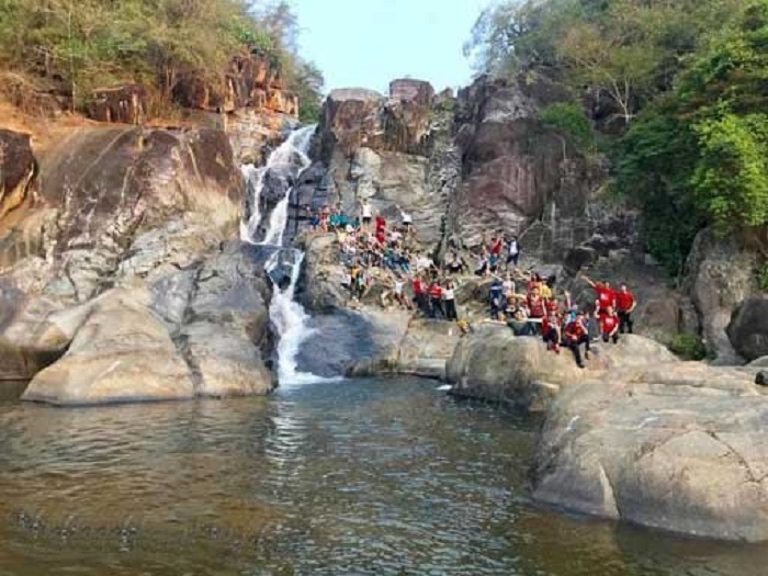 thamquansuoithachkhesongcaupuyen3