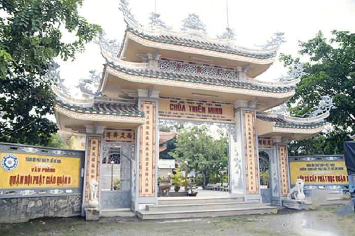 thamuqn10ngoichuaxuhue5 Chùa Thiên Minh