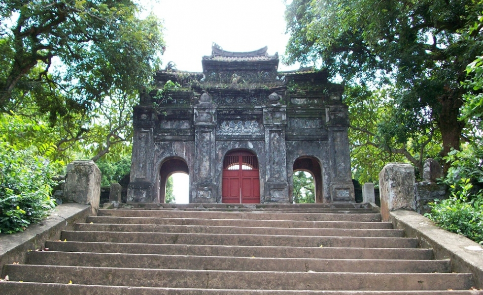 thamuqn10ngoichuaxuhue8 Chùa Báo Quốc