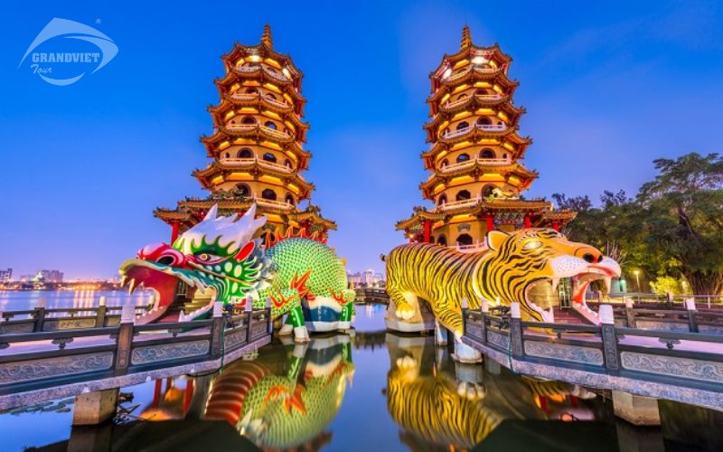 Tháp Long Hổ