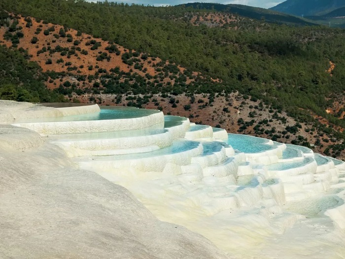 thien-duong-ha-gioi-le-giang-co-tran-gvt8 Bạch Thuỷ Hà