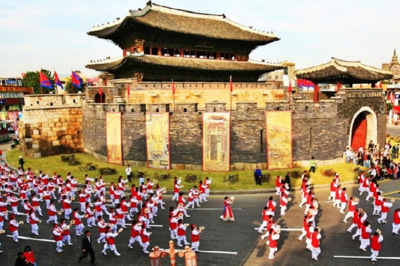 top10lehoidienrataihanquoc1-1
