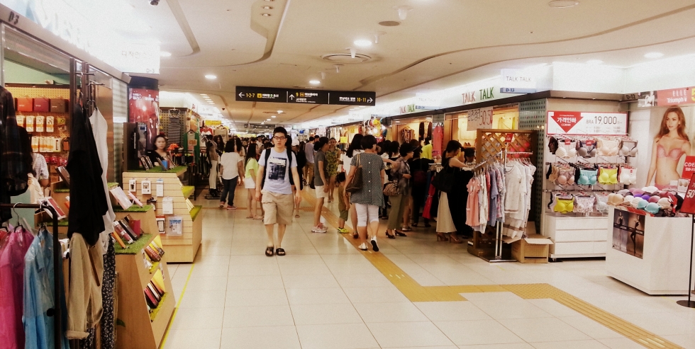 tour-du-lich-han-quoc-thang-11-5 Trung tâm mua sắm Gangnam Terminal