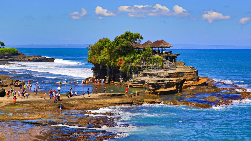 trainghiemdulichbiendaonali-indonesia1