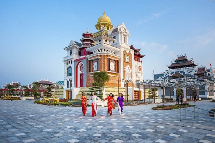 vongquaymattroisunwheeldanang4