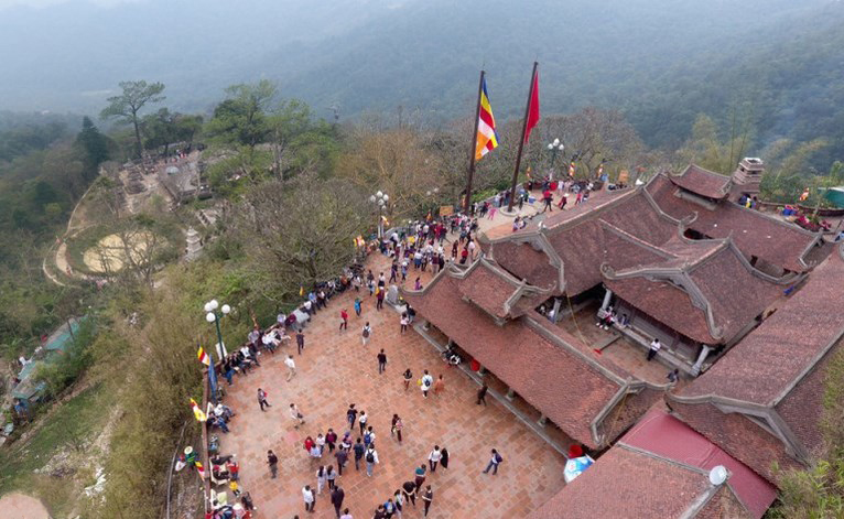 Tour Du Xuân Miền Bắc - Hạ Long - Tuần Châu - Yên Tử 4 Ngày 3 Đêm
