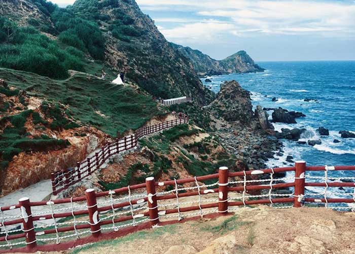 Tour Quy Nhơn - Kỳ Co - Eo Gió - Trung Lương 1 Ngày