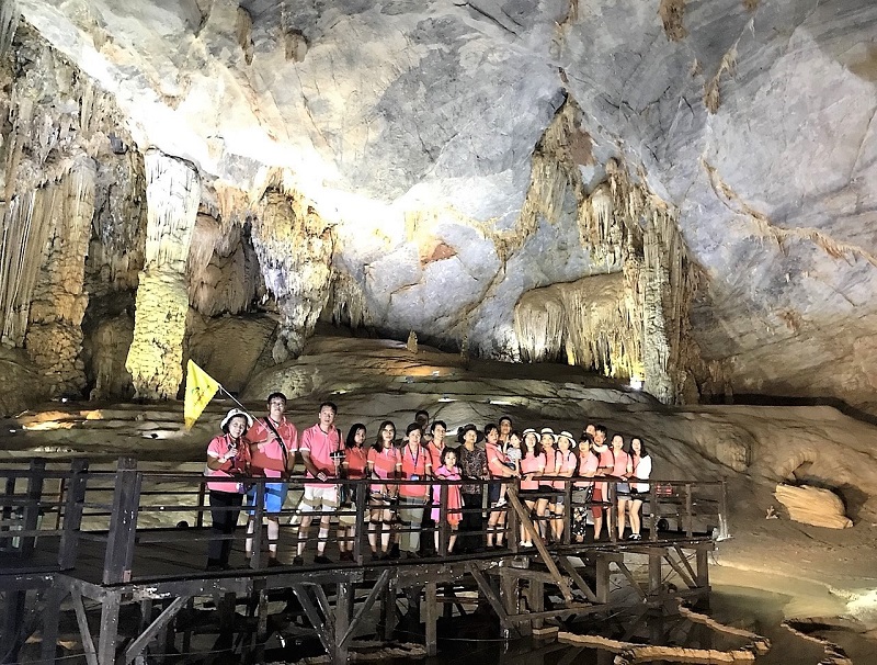 Tour Du Lịch Động Phong Nha Kẻ Bàng - Động Thiên Đường 1 Ngày