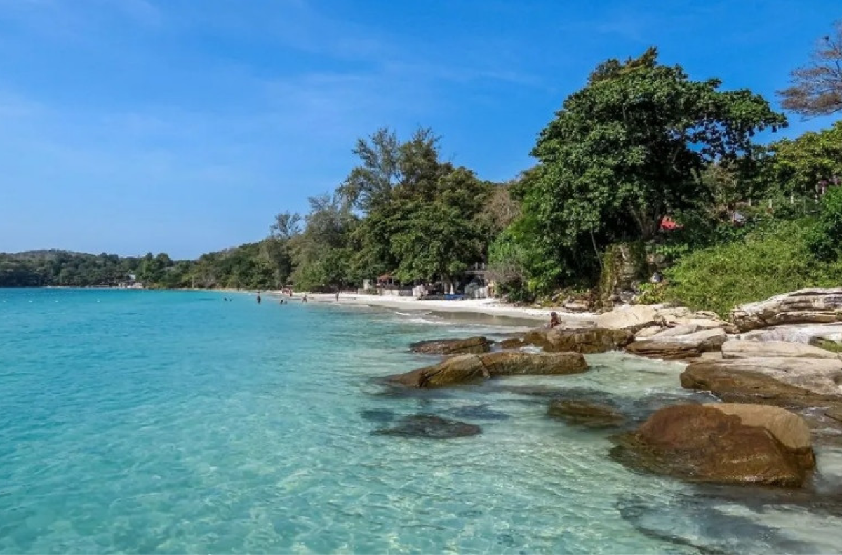 Ao Wong Duean – Một trong những bãi biển đẹp và thơ mộng nhất Koh Samet
