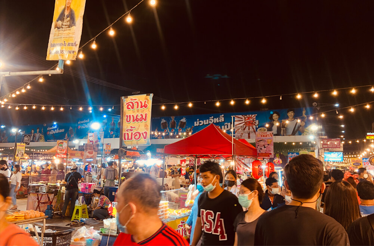 Chợ Đêm Saveone Korat (Saveone Night Market)